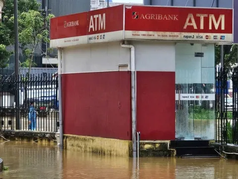 Người dân, doanh nghiệp thiệt hại do mưa lũ được vay giảm lãi suất