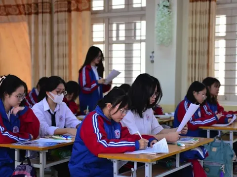 Bộ GD-ĐT đưa giáo dục AI vào trường phổ thông