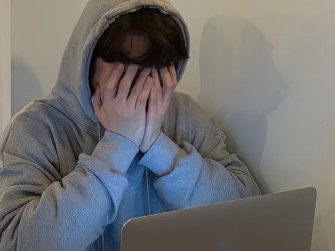 Đi làm 10 năm mới nhận ra 3 kiểu đồng nghiệp tệ hơn lương thấp