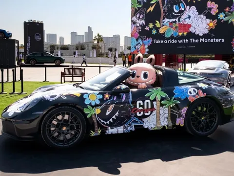 Porsche 911 Targa 4 GTS phiên bản Labubu độc nhất thế giới