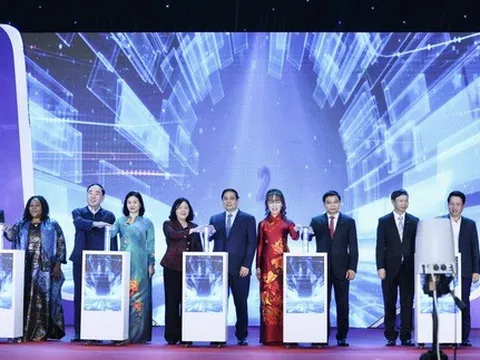 Thủ tướng Chính phủ bấm nút triển khai Đề án Hỗ trợ phụ nữ khởi nghiệp giai đoạn 2026 - 2035