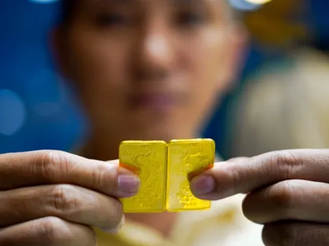 Đề xuất mới về việc đánh thuế mua bán vàng miếng