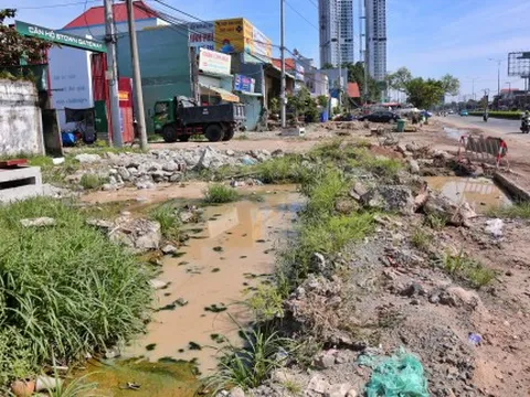 Quốc lộ 13 nối trung tâm TPHCM - Bình Dương vẫn ngổn ngang sau hơn 3 năm mở rộng 