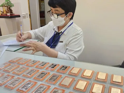 Giá bạc hôm nay 1-12: Nhà đầu tư "giật mình" khi giá bạc lên cao chưa từng có