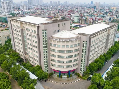 Xôn xao một trường chi trả tiền A80 cho sinh viên 2,2 triệu đồng mà "không bị khấu trừ bất kỳ khoản nào"