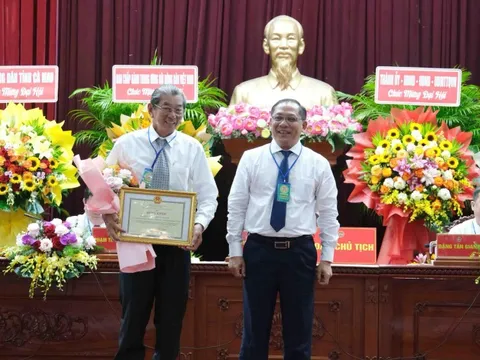 "Cha đẻ" gạo ST25 nhận thêm tin vui