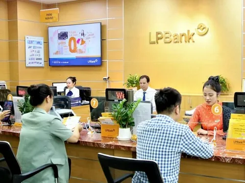 LPBank triệu tập họp bất thường, xin nâng 'room' cho nhà đầu tư ngoại
