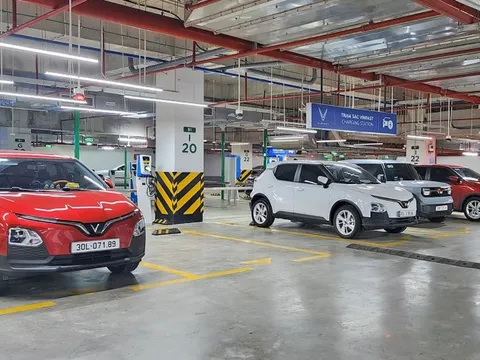 Lý do TP.HCM muốn siết quy định trạm sạc xe điện ở chung cư