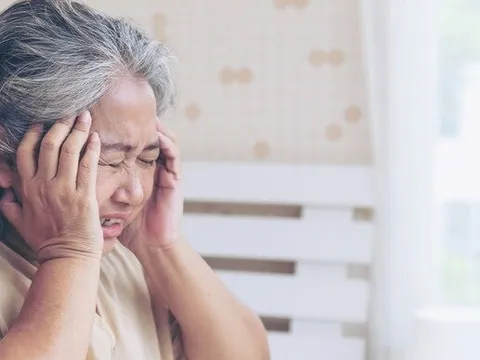 Đi làm giúp việc lương 15 triệu, ngủ phòng điều hòa mát rượi nhưng cảnh buổi sáng của chủ khiến tôi muốn bỏ việc