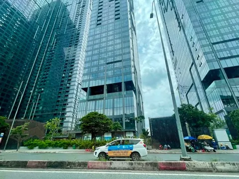 Bất động sản cao cấp chiếm thế áp đảo