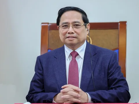 Thủ tướng mong Singapore tham gia trung tâm tài chính TP.HCM, Đà Nẵng