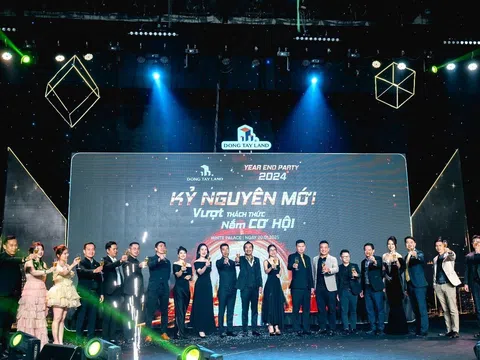 Cảm xúc và bùng nổ với đêm Year End Party 2024 tại Đông Tây Land